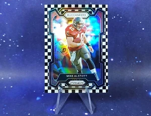 2023 Panini Prizm Mike Alstott Black & White Checkers Checkerboard SP Buccaneers - Picture 1 of 13