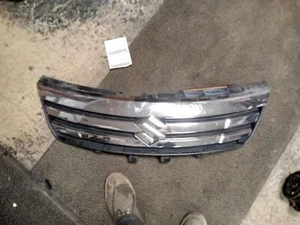 Grille SUZUKI XL7 07 08 09 - Foto 1 di 5