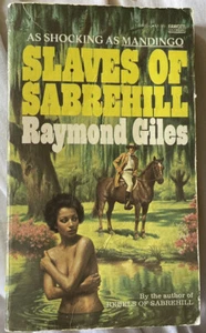 SLAVES OF SABREHILL Raymond Giles FAWCETT GOLD MEDAL Paperback - Bild 1 von 2
