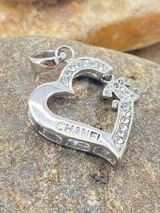 Chanel Charm Silver Toned Heart Rhinestones Large Jewelry - Picture 1 of 9
