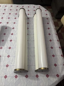 Coppia Di Lampade Da Parete In Ferro E Plastica La Fluorescente Milano  - Picture 1 of 4