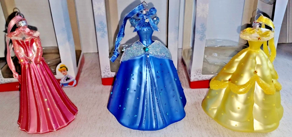 3 adornos de vestido de princesa de vacaciones Disney vidrio soplado caja original 7" Foto 1 de 4