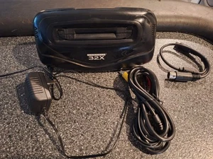 Paquete de Consola Sega Genesis 32X Modelo Completo 1 Configuración con Cables PROBADO EN FUNCIONAMIENTO - Imagen 1 de 4