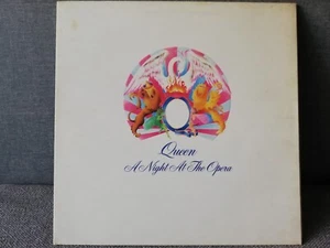 QUEEN - A NIGHT AT THE OPERA . LP. - Picture 1 of 8