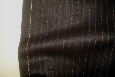 Tela de lana de lujo de 3,88 yardas Super 120s carbón 10 oz rayas 140" BTP Foto 1 de 3