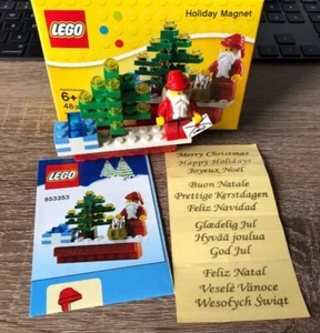LEGO City, LEGO Magnet, LEGO Holiday Christmas Scene Magnet (LEGO 853353) - Bild 1 von 6