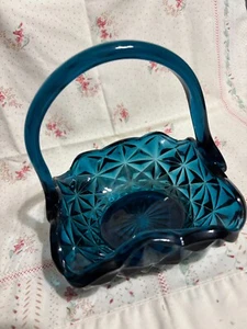 Vintage Indiana Art Glass Aqua Blue Basket w/Handle 7" - Picture 1 of 8