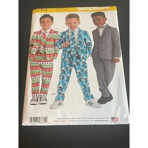 00607 - Cravatte tuta bambino ragazzo Simplicity 8764 modello cucito taglie 3-8 NON TAGLIATE - Foto 1 di 3