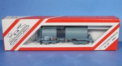 D&R Models HOm 1:87 Scale / 12mm Narrow Gauge RhB Tank Car 28176 - Image 1 of 3