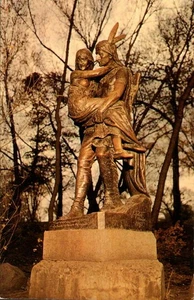Postkarte Chrome Minnehaha und Hiawatha Statue Park Minneapolis MI P2049 - Bild 1 von 2