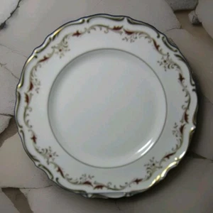 Royal Doulton Strasbourg  Dinner plate  (s)   QTY  avail FREE SHIP - Picture 1 of 5