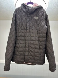 The North Face Girls Black/Pink Jacket Puffer M 10-12 Hood Primaloft Lightweight - Picture 1 of 20