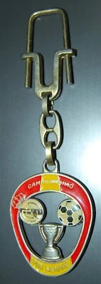 SPAIN. REAL MADRID Football Club - Vintage Metal Keychain.     A7 - image 1 of 3