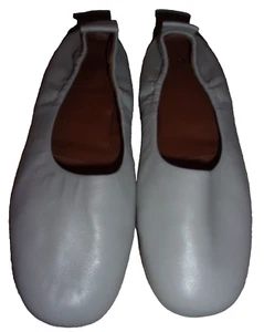 GRAY AQUATALIA QUORTNEY LEATHER BALLET FLATS SHOES 7.5 $325 - Picture 1 of 15