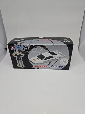 Corgi Classic 65001 Lotus Esprit & Jaws Figure Set James Bond Collection 007 H/M - Image 1 of 4
