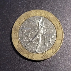 Vintage 1990 Liberte-Egalite-Fraternite 10 F Silver and Gold Coin - Picture 1 of 2