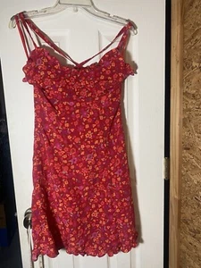 Beautiful Floral Ruffle Sun Halter Dress Express Size 5 - Picture 1 of 4
