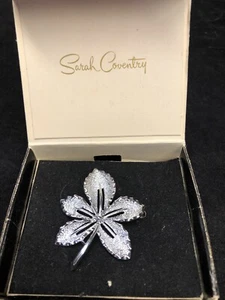 Broche Vintage Sarah Coventry "Ivy" (1968) Totalmente Nuevo en la Caja Original Nuevo De Nuevo de Edición @39 - Imagen 1 de 5