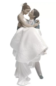 LLADRÓ The Happiest Day Couple Figurine 9210 Porcelain Bride and Groom - Picture 1 of 7