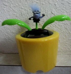 DANCING Solar Power FLOWER PURPLE EVIL MINION MOVES DESPICABLE ME HANDCRAFTED - Picture 1 of 7
