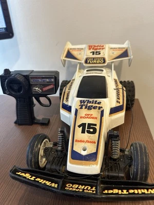 Radio Shack White Tiger Turbo Buddy RC de colección con controlador y caja necesita TLC Foto 1 de 4