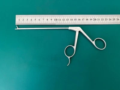 Linvatec 16.1001 Straight Non Ratcheting Grasping Forceps 130mm 2.75mm - Image 1 of 4