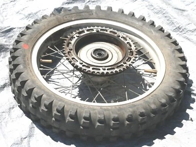 KTM 400 MC5 1978-1979 OEM LLANTA TRASERA BUJE/PIÑÓN Foto 1 de 4