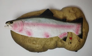 Travis the Singing Trout Vintage 1999 Gemmy Motion Activated Fish Tested/Working - Picture 1 of 9
