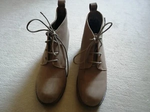 wunderschöne beige Stiefeletten, Leofutter, Gr. 39, Neuwertig - Bild 1 von 4