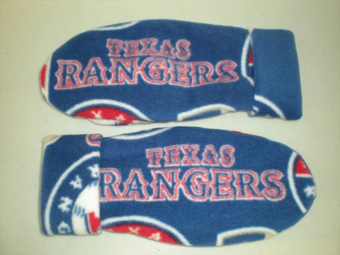 TEXAS RANGERS FLEECE womens  MITTENS MLB HANDCRAFTED winter gloves Cover