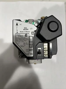 gas valve 36H64-402 - Picture 1 of 4