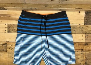 Nike Men's Blue and Black Shorts Size 36 - Picture 1 of 7