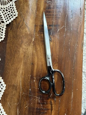 Vintage Clauss 3769 9.5” Scissors Straight cut Made In U.S.A. Forged Steel - Image 1 of 4