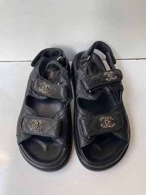 Chanel Dad Sandalias Piel de Cordero Negro EU 39 / EE. UU. 9 Foto 1 de 4