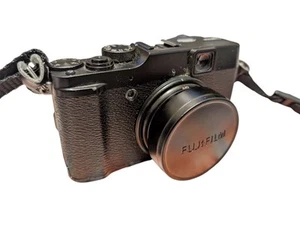 Fujifilm FinePix X Series X10 12,0 megapixel fotocamera digitale - nero - Foto 1 di 14