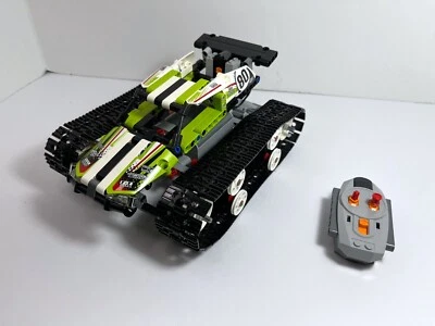 LEGO Technic Model: Race: RC Tracked Racer 42065 Remote control functions - Image 1 of 4
