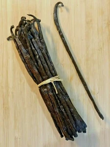 Madagascar Gourmet Vanilla Beans Grade A/B - Great for Extraction & Baking! - Picture 1 of 6