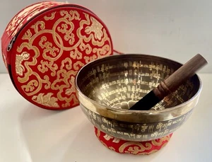 Singing Bowl-Om Mani Padme Hum- Meditation Bowl-Handmade-20.5 cm-Free Postage - Picture 1 of 12