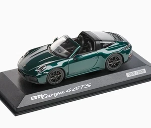 1:43 MINICHAMPS 2025 PORSCHE 911 992.2 targa 4 GTS Jet Green LIMITED 2,000 pcs - Picture 1 of 3