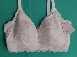 AUDEN 2XL IVORY WHITE LACE EYELET REMOVABLE PADS WIRELESS BRALETTE BACK CLOSURE - Picture 1 of 16