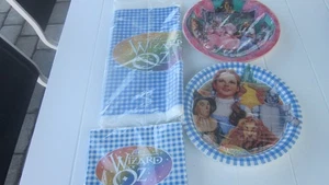 New Wizard of Oz Party Items Table Cloth Napkins Plates from Design Ware - Picture 1 of 6