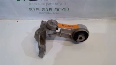 2019-2021 CHRYSLER PACIFICA ENGINE TORQUE ROD MOUNT BRACKET OEM 68224737AB - Image 1 of 4