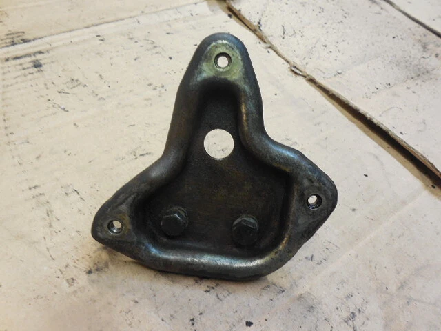 82-85 Mercedes W123 W126 OM617 Turbo Cruise Control Bracket Foto 1 de 2