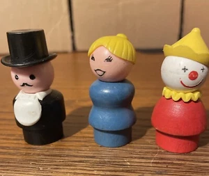 Vintage Fisher Price Little People Holzunterteile 3 Stück für die Reha - Bild 1 von 3