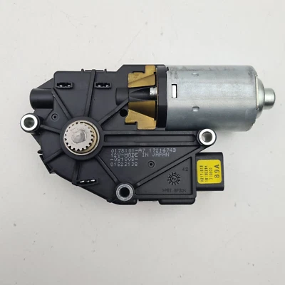 Subaru Impreza Sunroof Motor G3 04/07-11/11 - Image 1 of 4