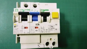 FIM-2-40-0-3 FIM 24003 Manufactured by EATON CORPORATION KLOCKNER MOELLER - Imagen 1 de 4