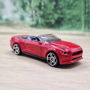 Coche Modelo Diecast Ford Mustang GT Hot Wheels '15 1/64 (67) Excelente Estado - Imagen 1 de 6