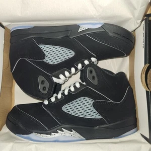 New Size 3Y Nike Air Jordan 5 OG Reimagined Metallic HF3978-001 Authenticated ๐ฅ - Picture 1 of 5