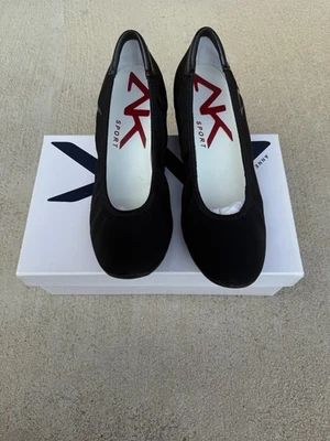 Sapato anabela Anne Klein Sport 8.5 preto cunha média - Imagem 1 de 4