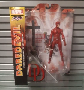 Daredevil Figure Marvel Select Legends Avengers Mcu Comic 7" Toy and Diorama - Picture 1 of 6